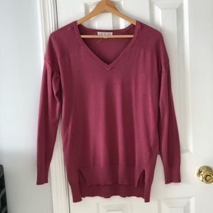 Oversized v-neck sweater